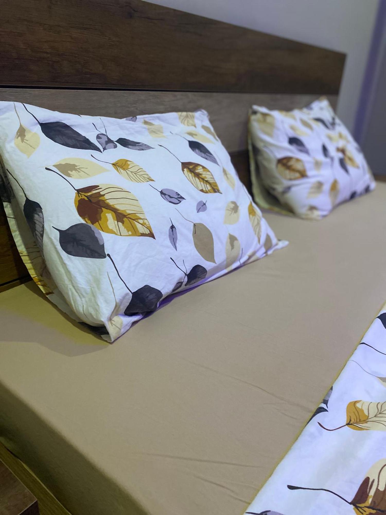 Relax Station Hotel Кутаиси Екстериор снимка