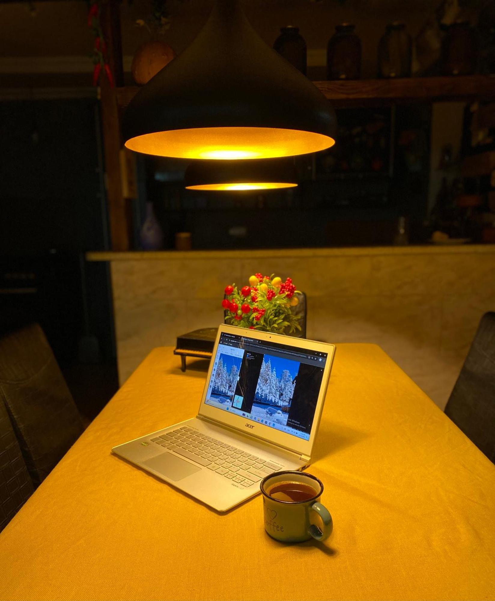Relax Station Hotel Кутаиси Екстериор снимка